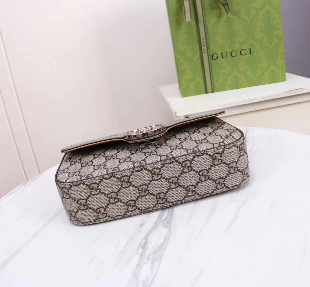 Compact 2302 Gucci AAA Quality Messenger Bags For Women