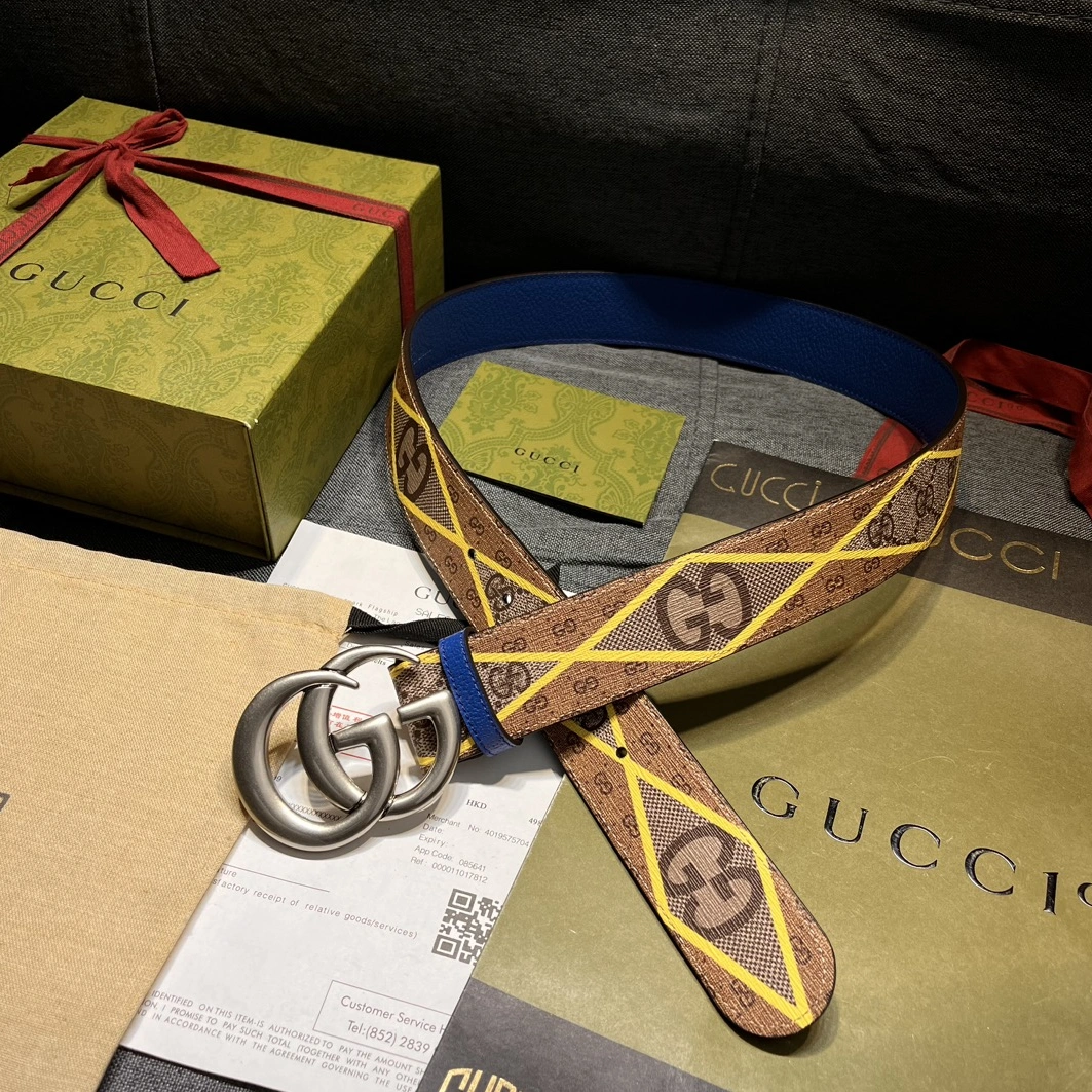 Compact 251 Gucci AAA Quality Belts