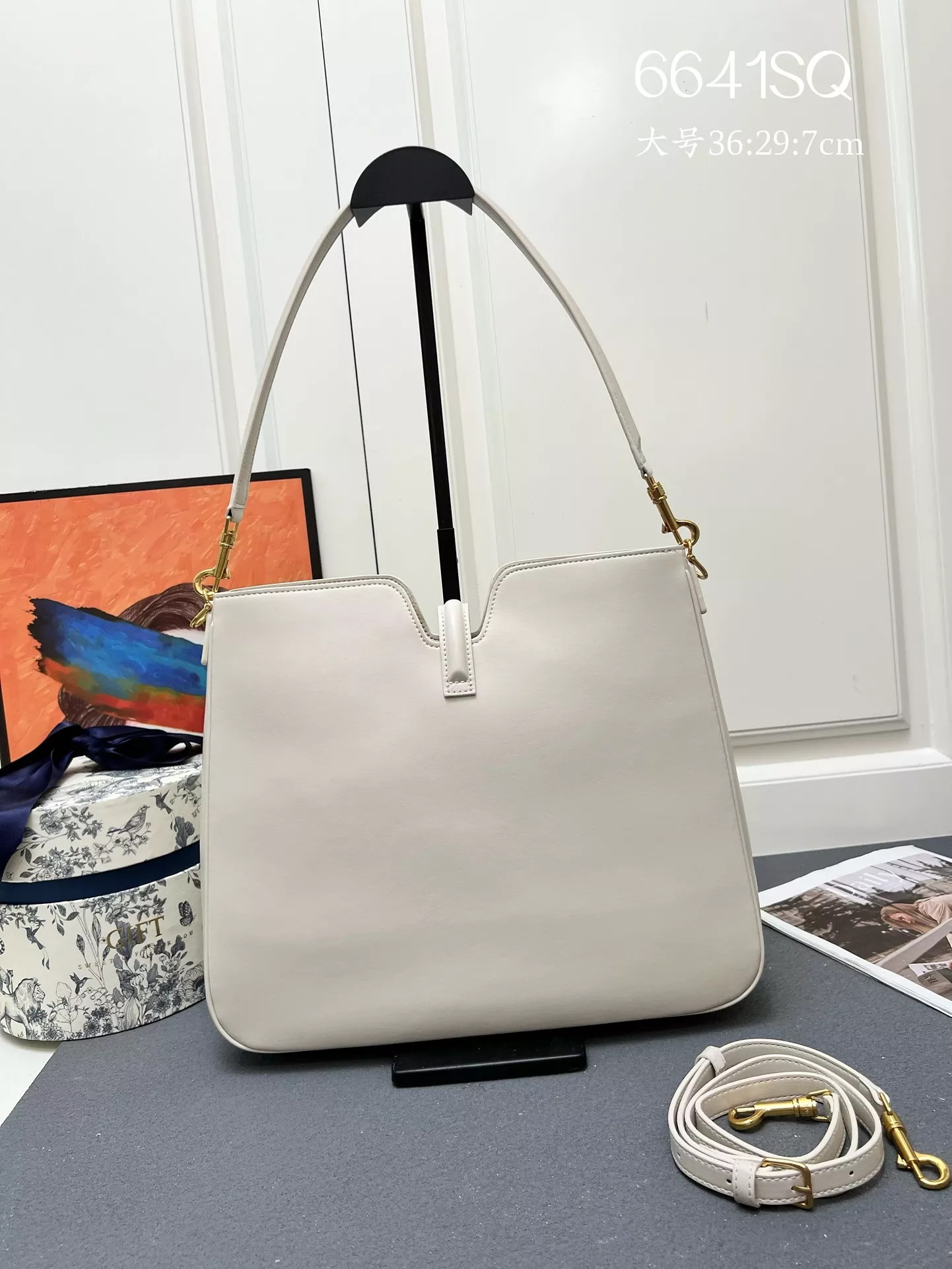 Compact 2739 Celine AAA Quality Shoulder Bags For Women