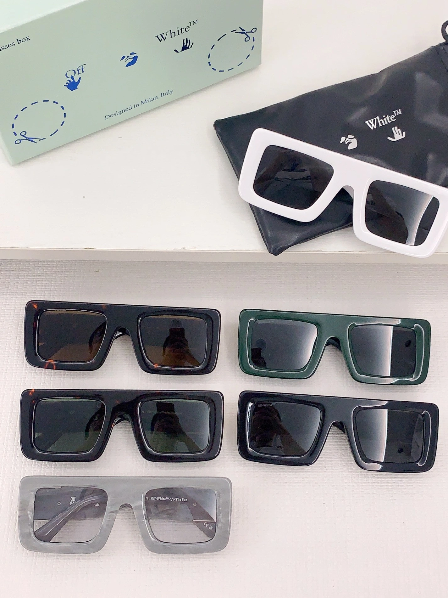 Compact 2839 Off-White AAA Quality Sunglasses