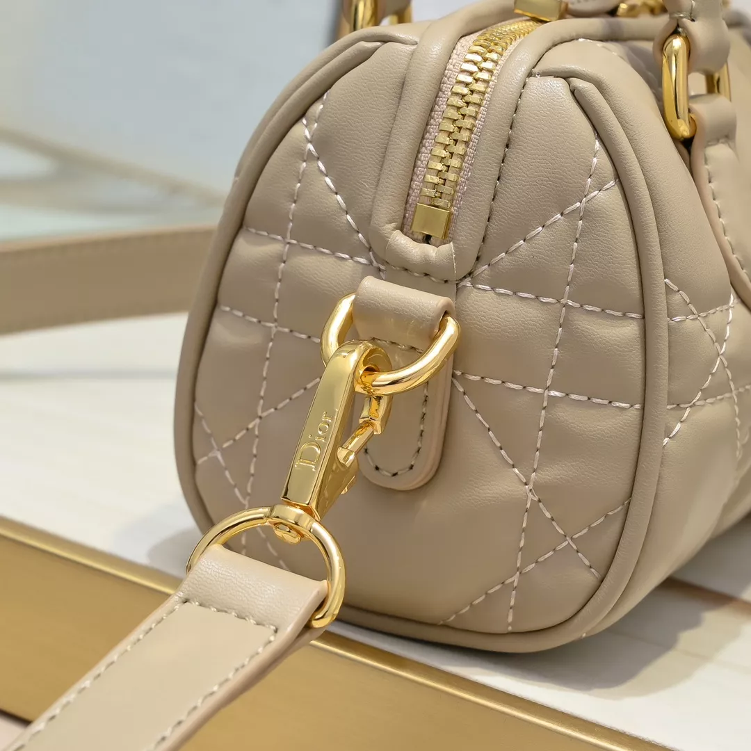 Compact 2932 Christian Dior AAA Quality Handbags For Women