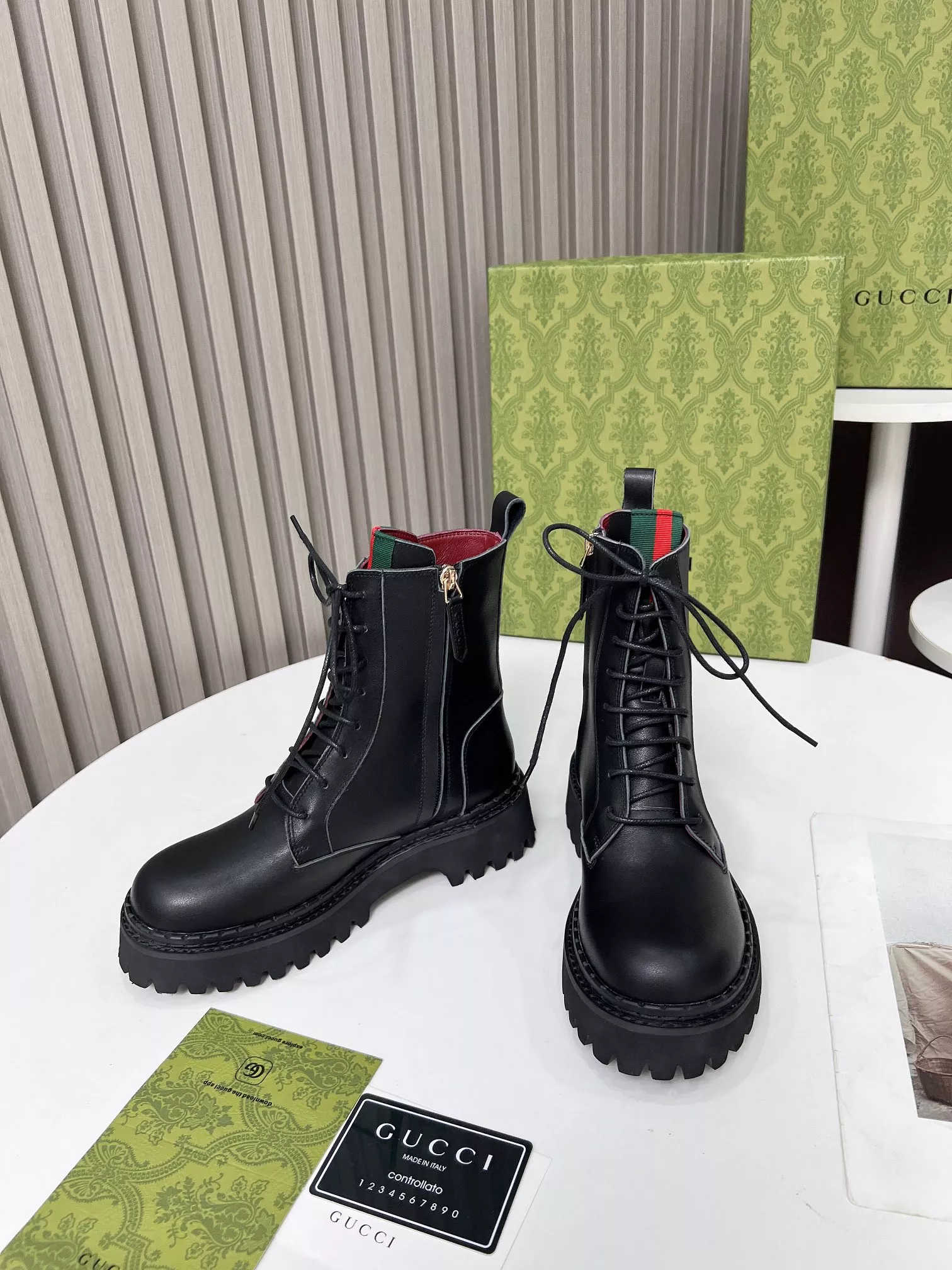 Compact 3006 Gucci Boots For Women
