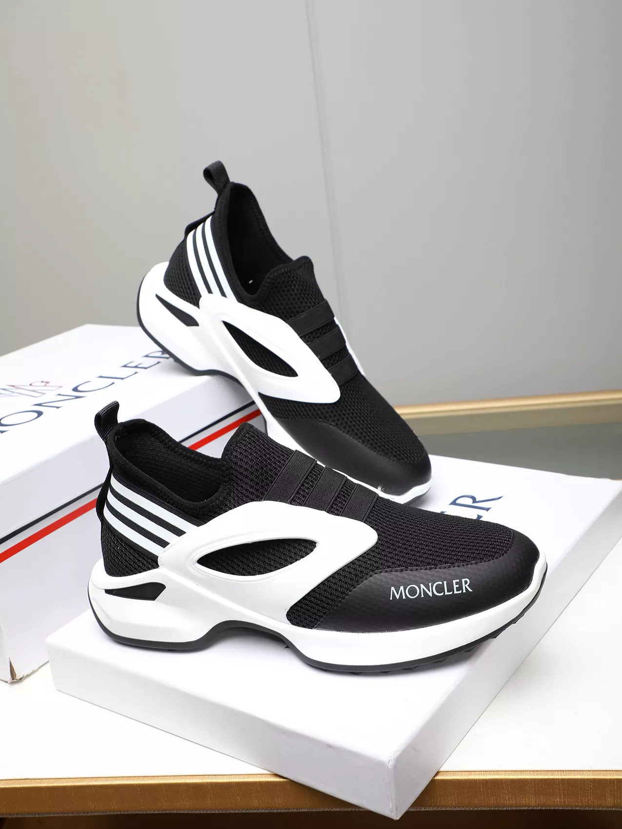 Compact 3055 Moncler Casual Shoes For Men