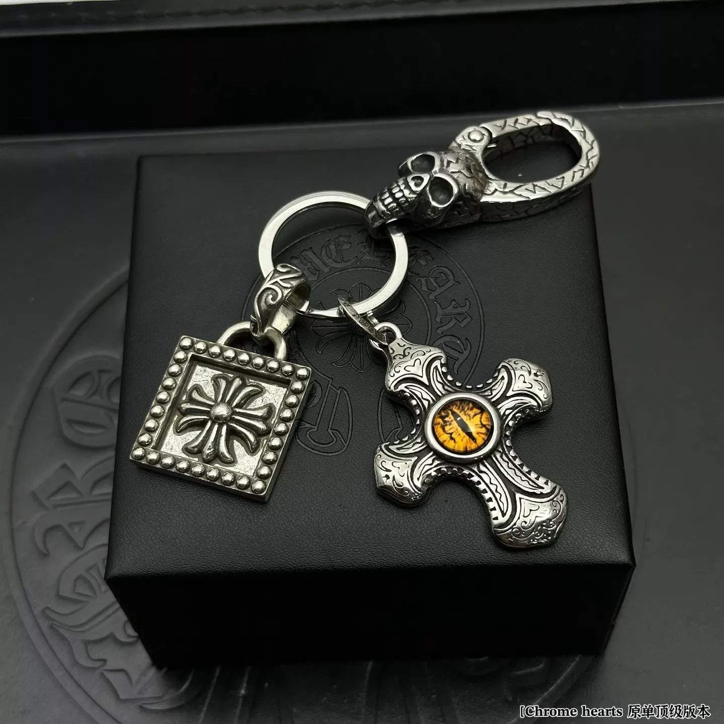 Compact 3079 Chrome Hearts Key Holder And Bag Buckle