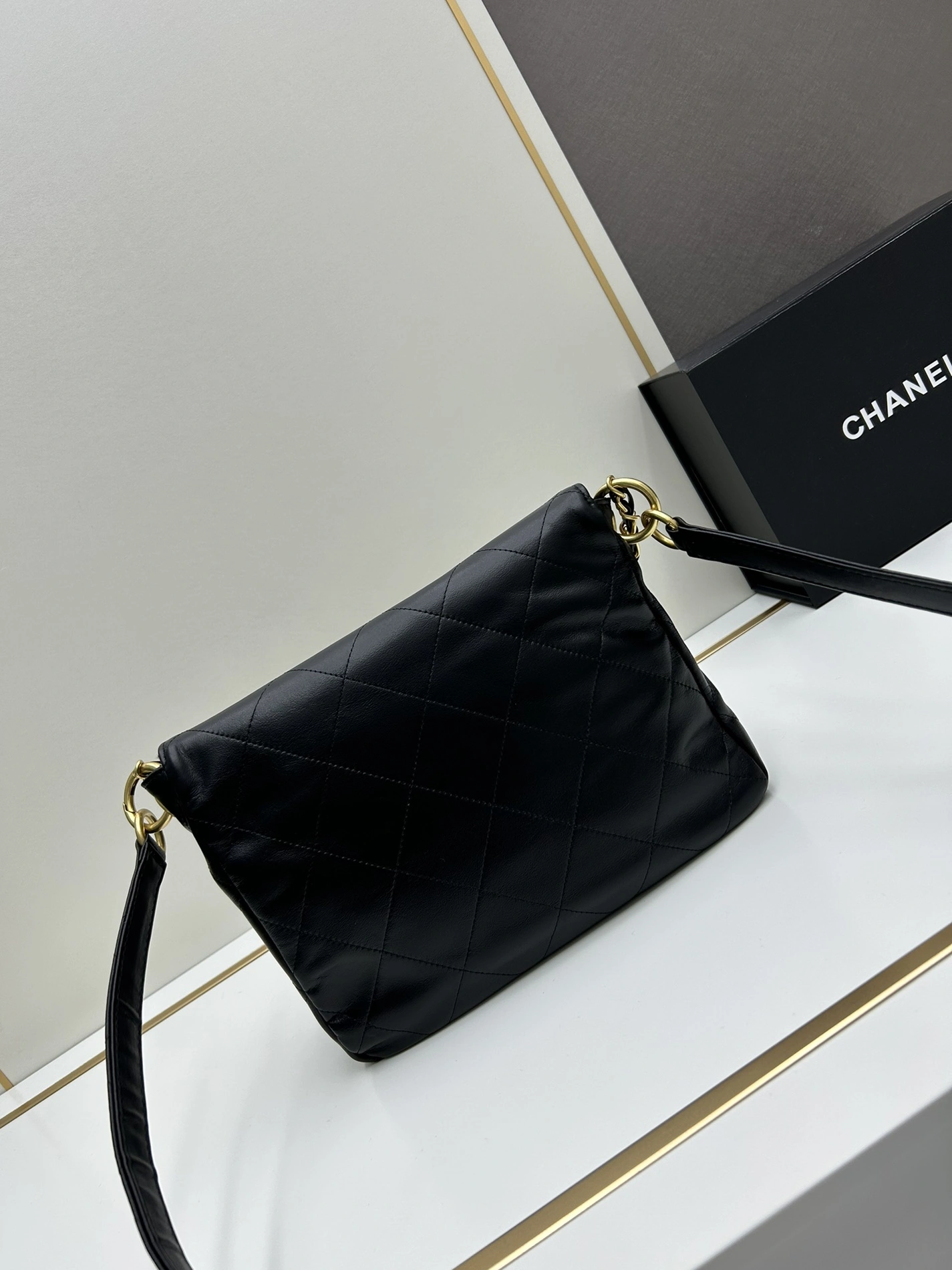 Compact 3338 Chanel AAA Quality Messenger Bags For Women