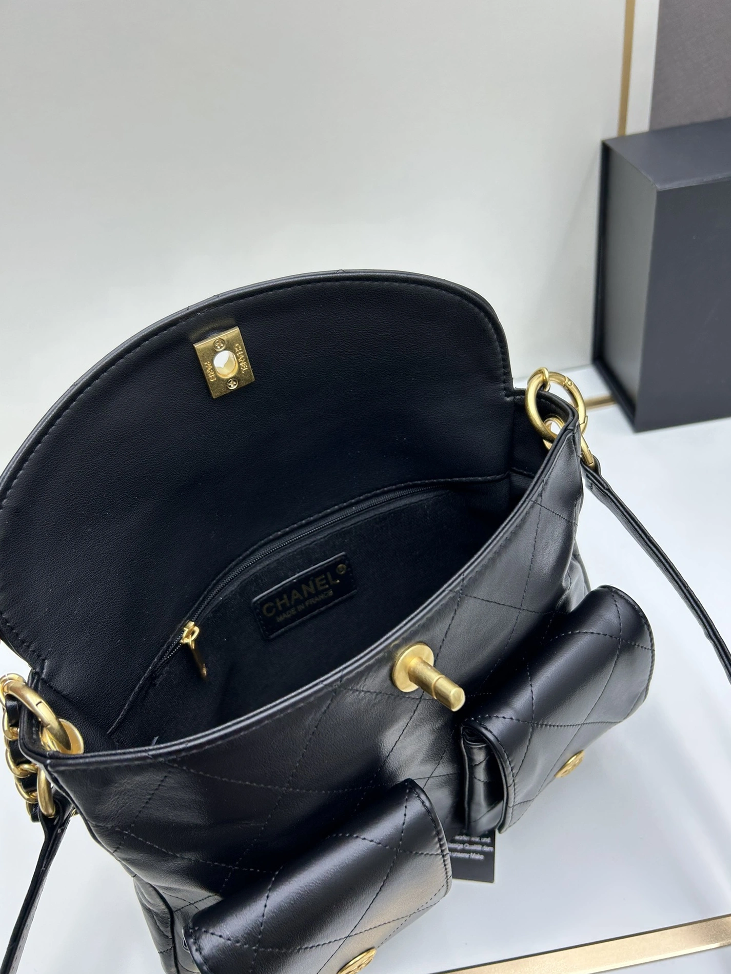 Compact 3338 Chanel AAA Quality Messenger Bags For Women