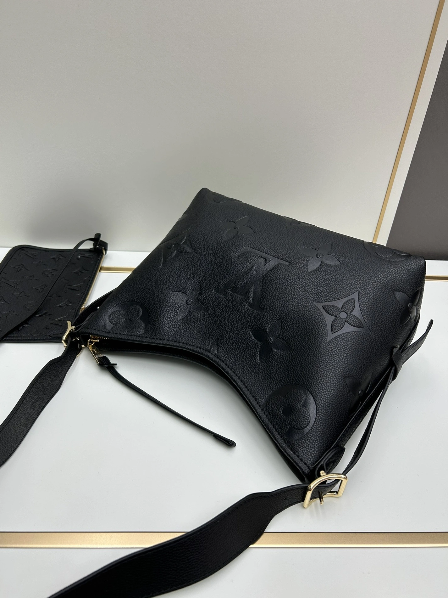 Compact 3389 Louis Vuitton AAA Quality Shoulder Bags For Women