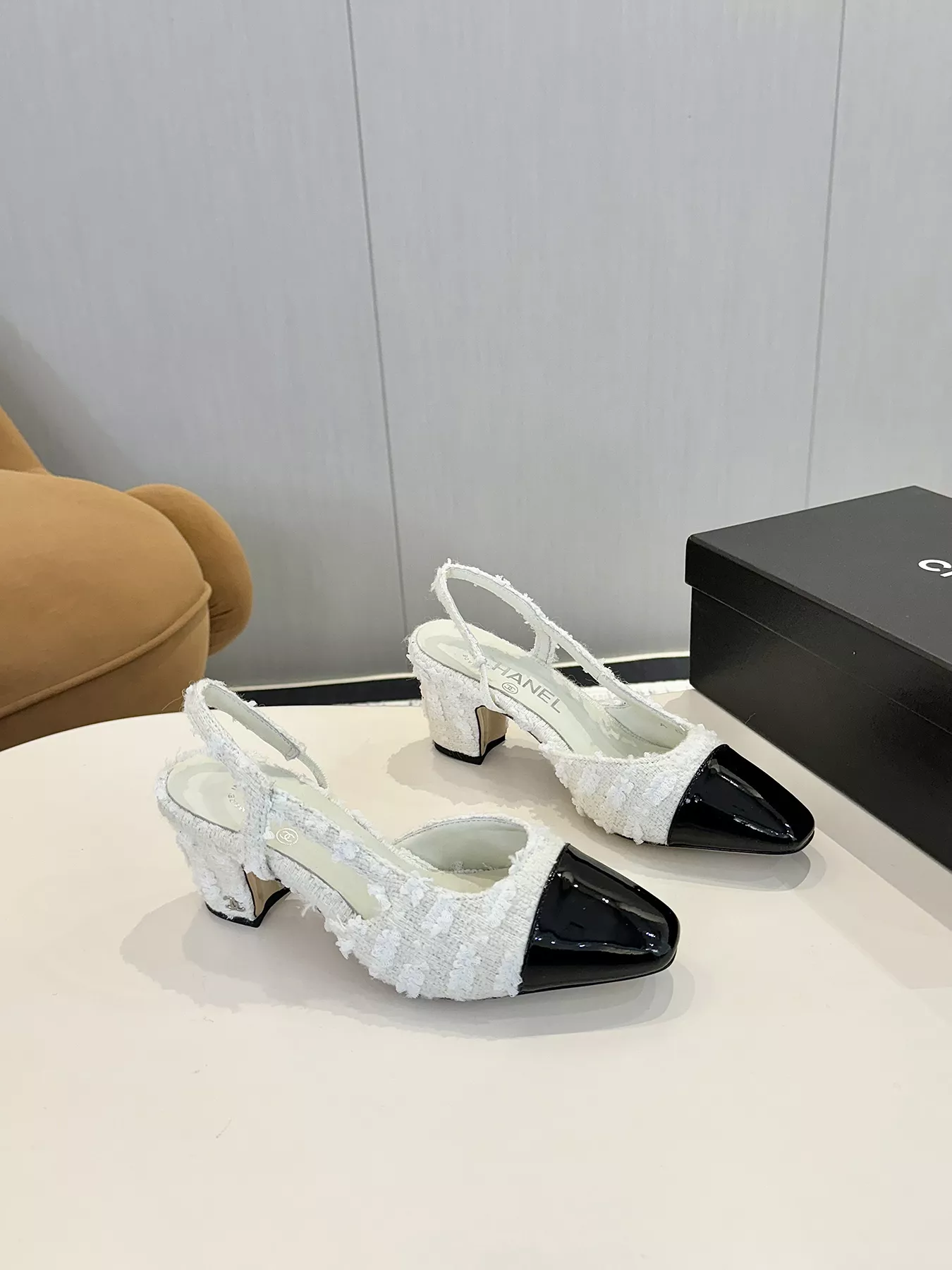 Compact 3564 Chanel Sandal For Women