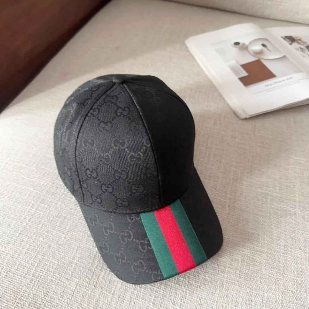 Compact 3637 Gucci Caps