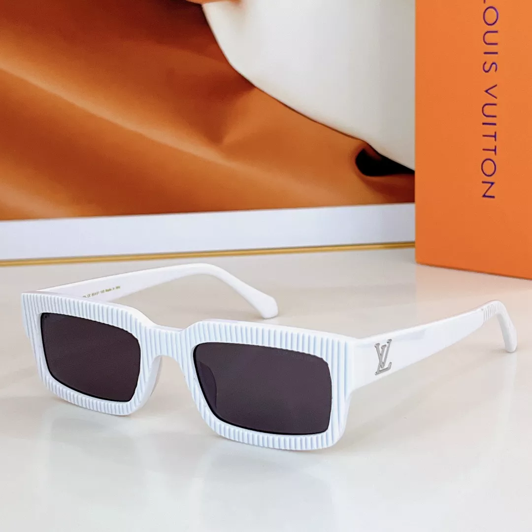 Compact 369 Louis Vuitton AAA Quality Sunglasses