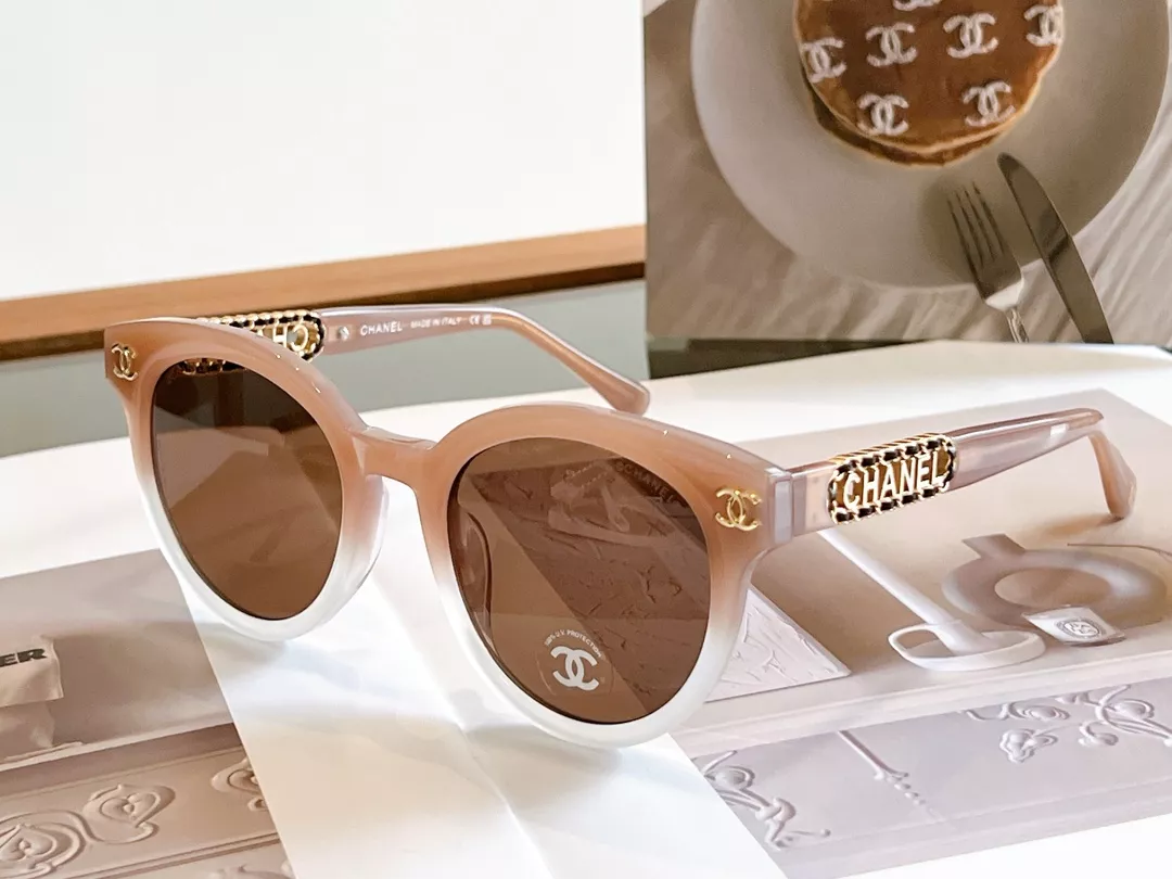 Compact 3759 Chanel AAA Quality Sunglasses