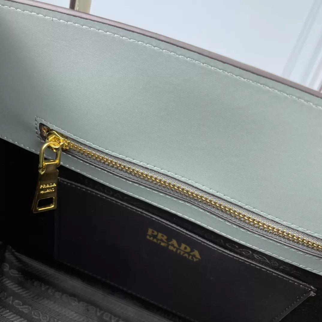 Compact 3829 Prada AAA Quality Handbags For Women