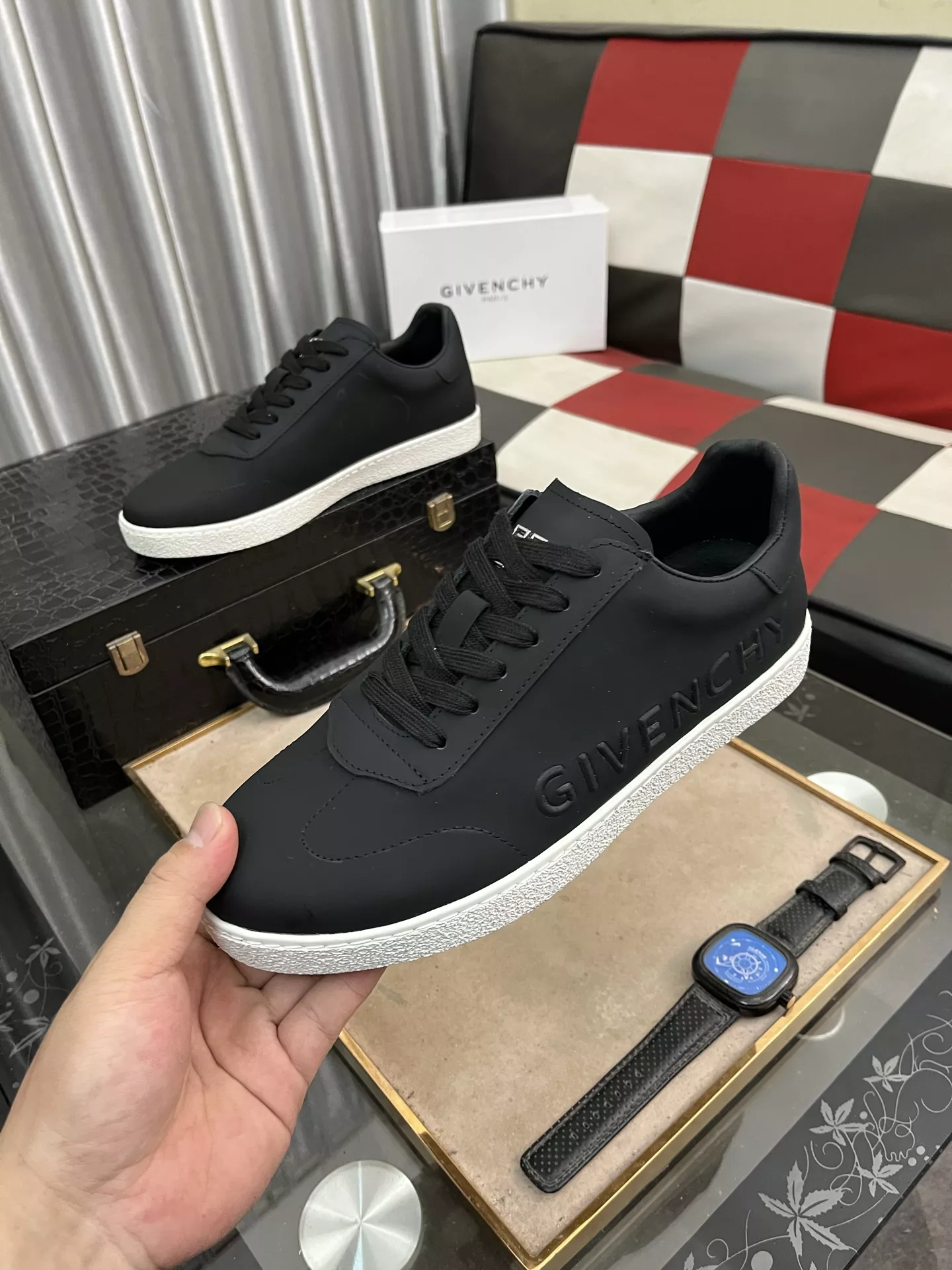 Compact 4045 Givenchy Casual Shoes For Men