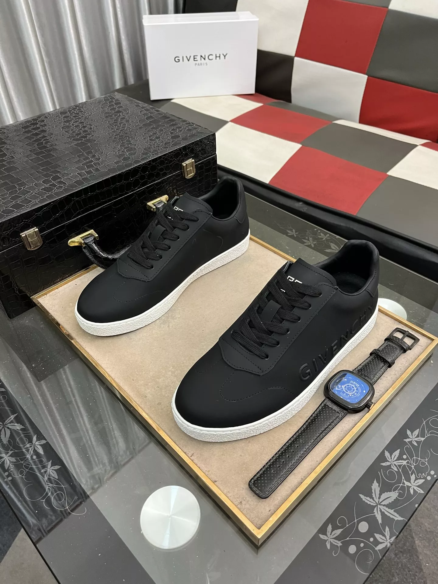 Compact 4045 Givenchy Casual Shoes For Men