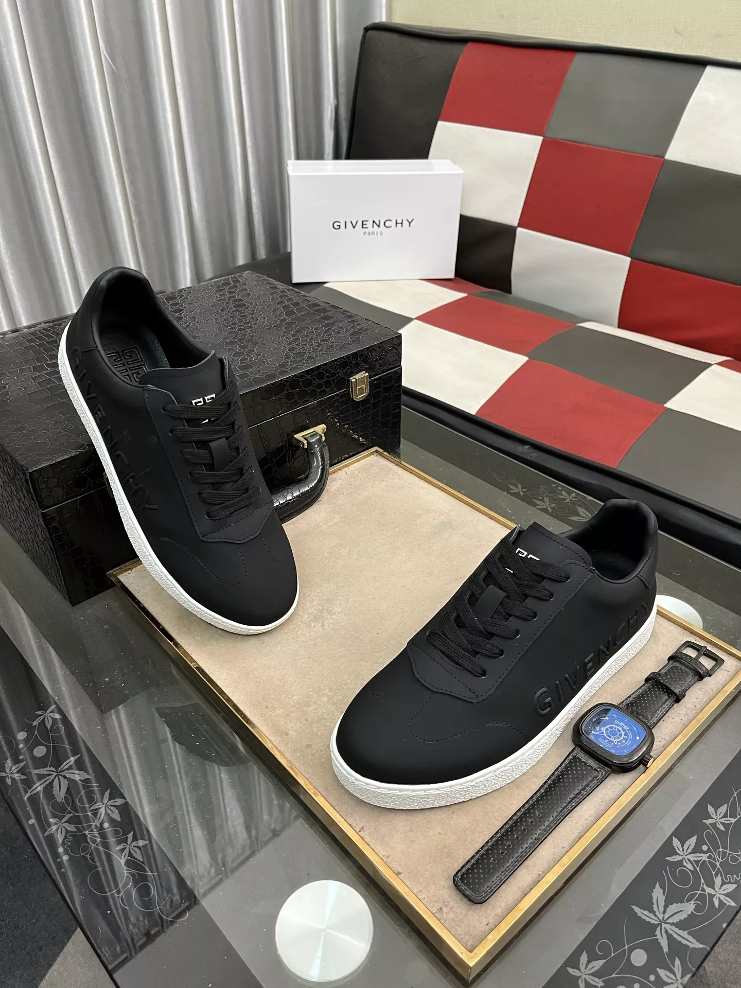 Compact 4045 Givenchy Casual Shoes For Men