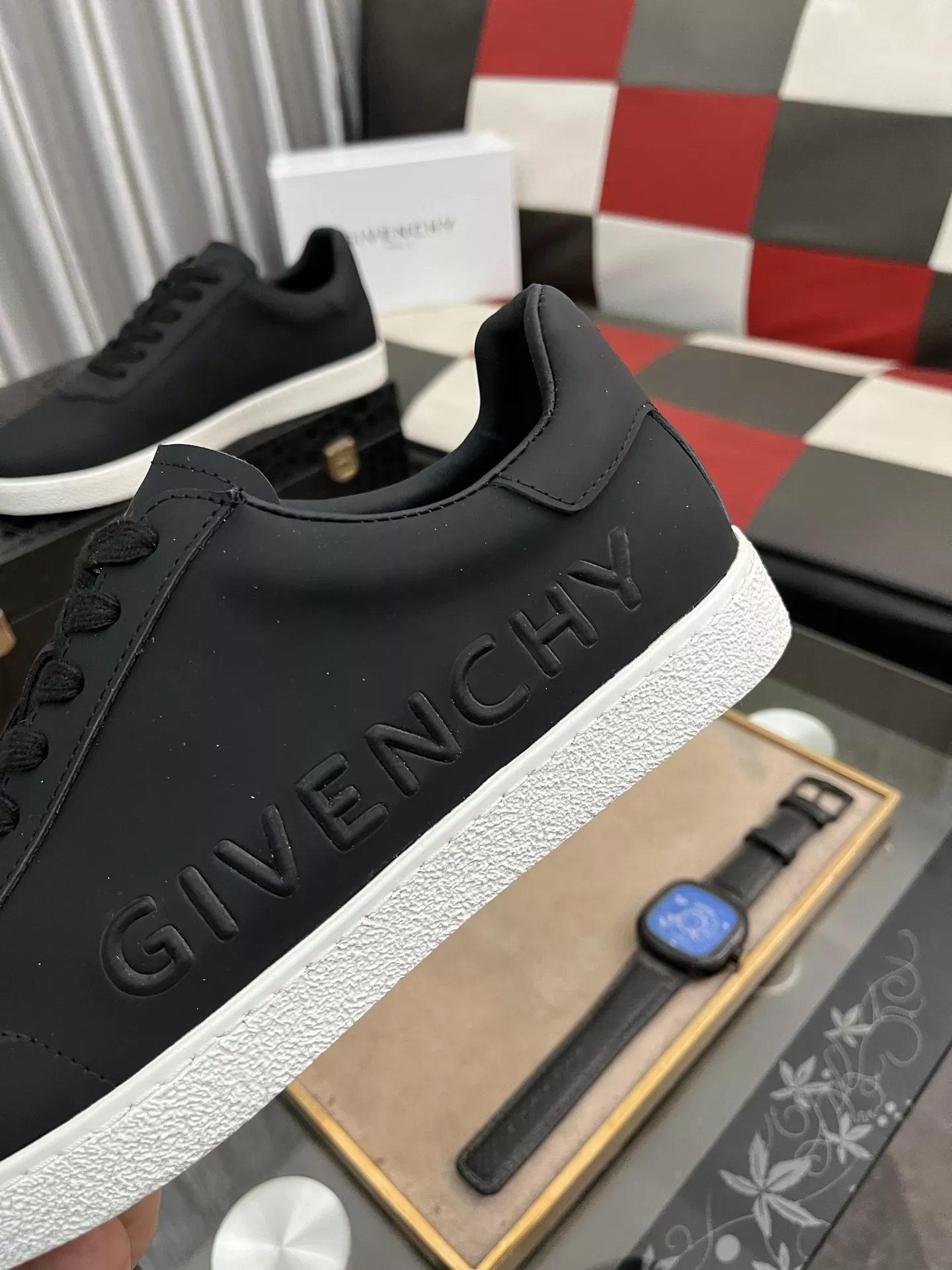 Compact 4045 Givenchy Casual Shoes For Men