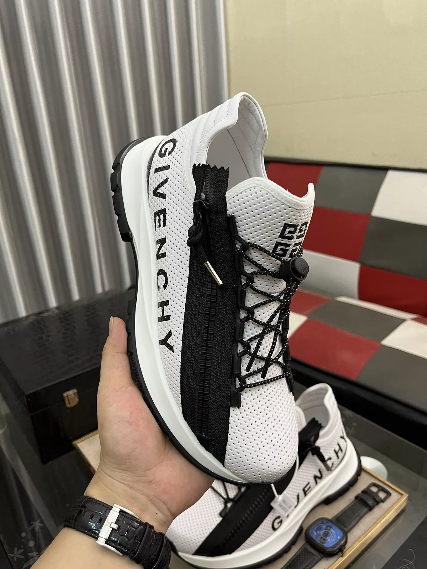 Compact 4160 Givenchy Casual Shoes For Men