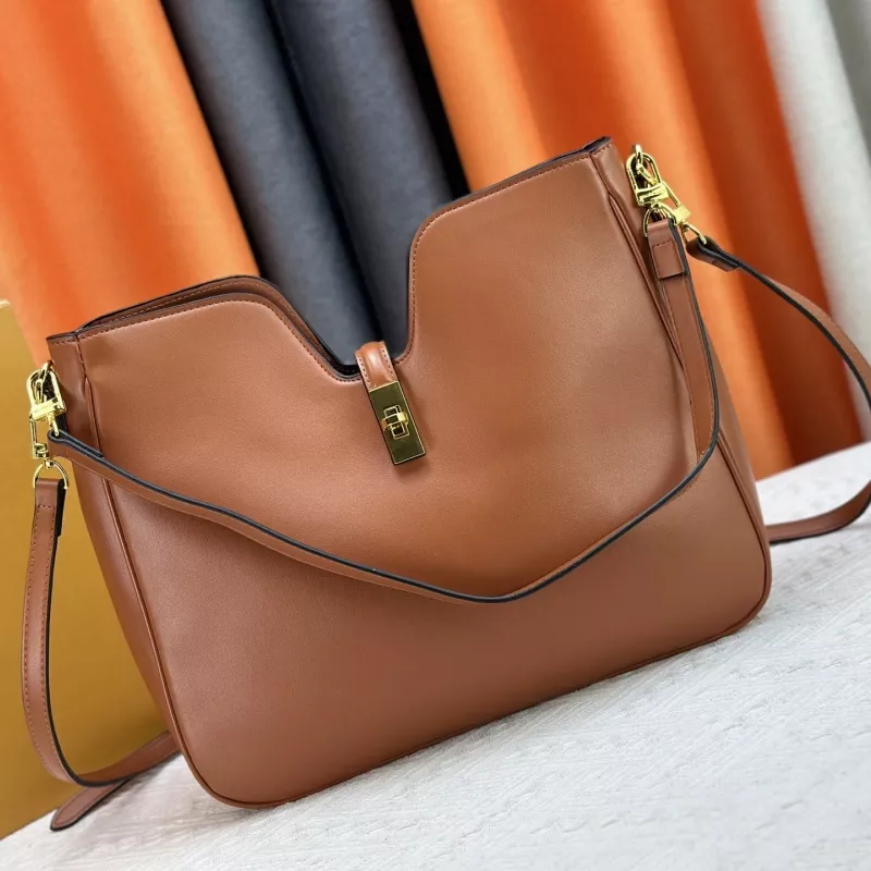 Compact 4222 Louis Vuitton AAA Quality Messenger Bags For Women