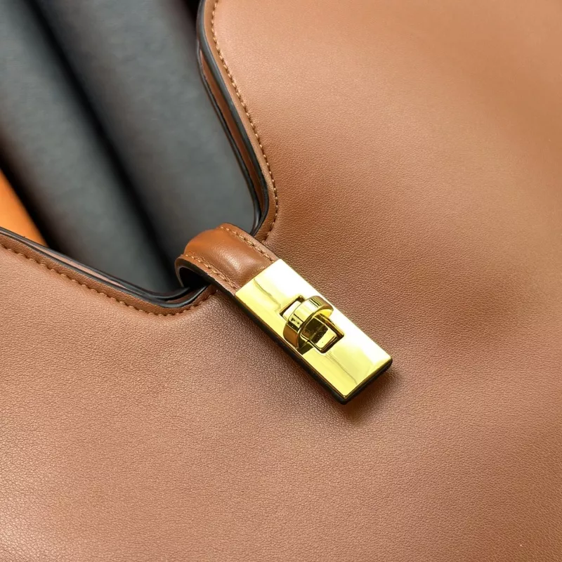 Compact 4222 Louis Vuitton AAA Quality Messenger Bags For Women
