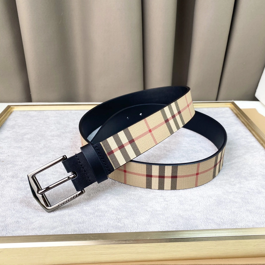 Compact 4367 Burberry AAA Quality Belts