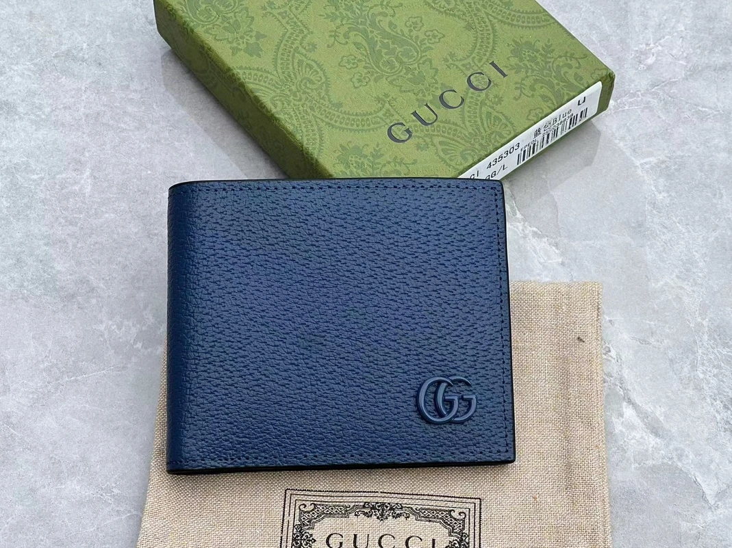 Compact 4426 Gucci AAA Man Wallets
