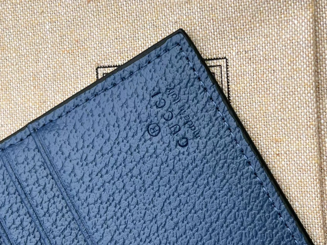 Compact 4426 Gucci AAA Man Wallets