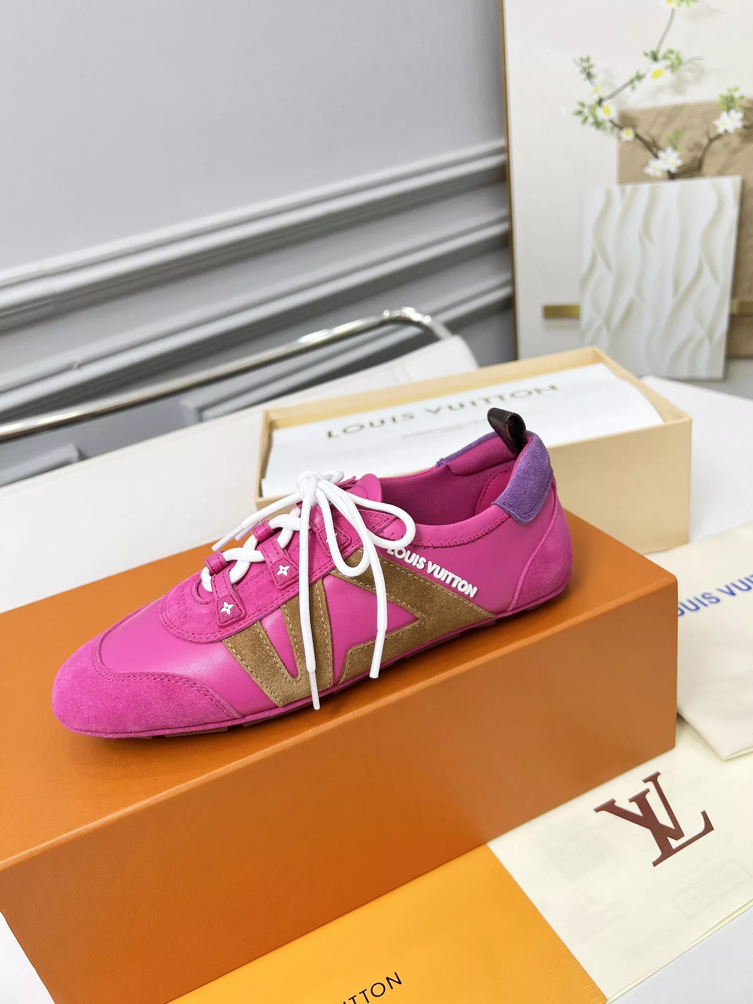 Compact 4543 Louis Vuitton Casual Shoes For Women