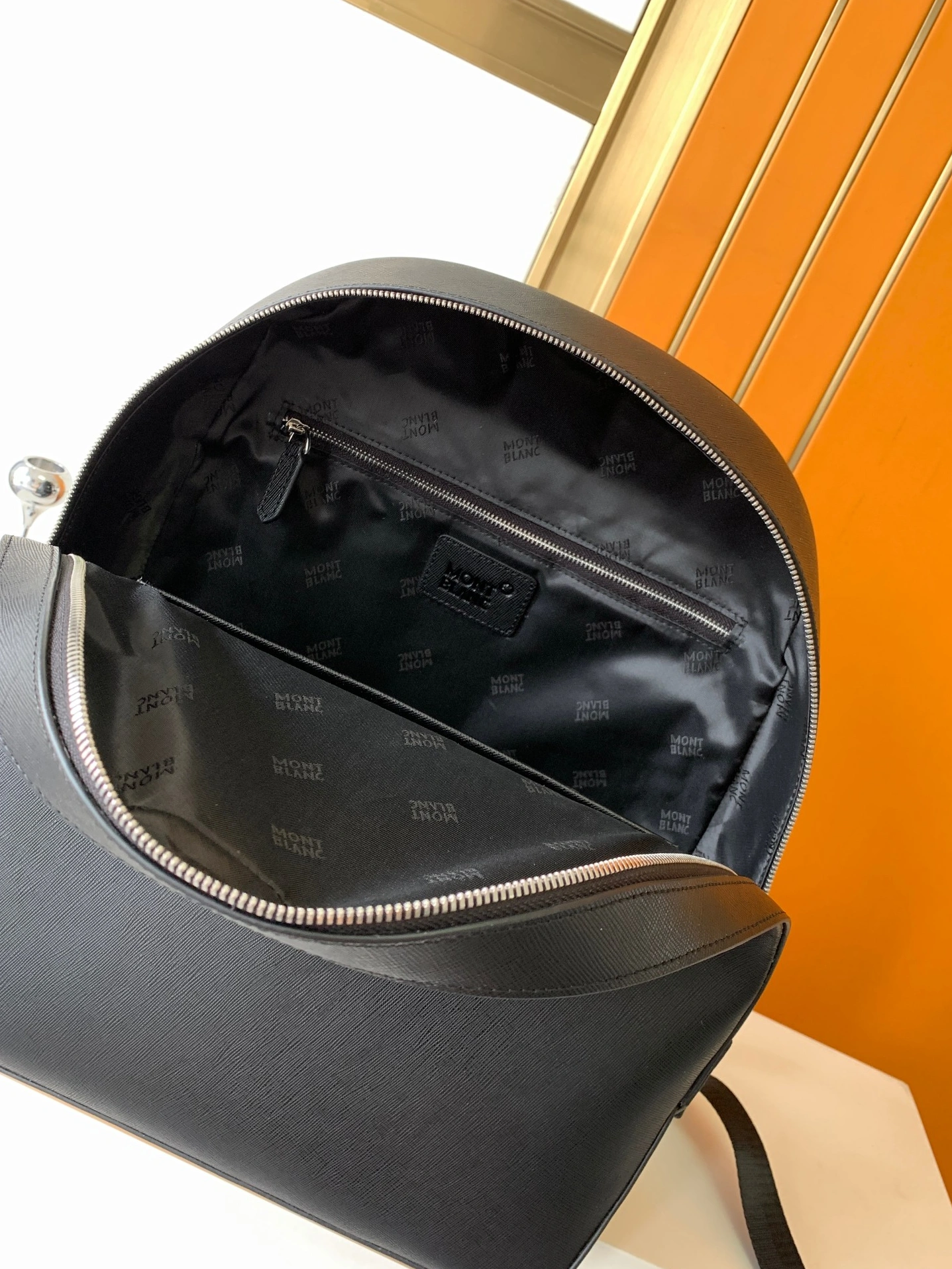 Compact 4653 Mont Blanc AAA Man Backpacks