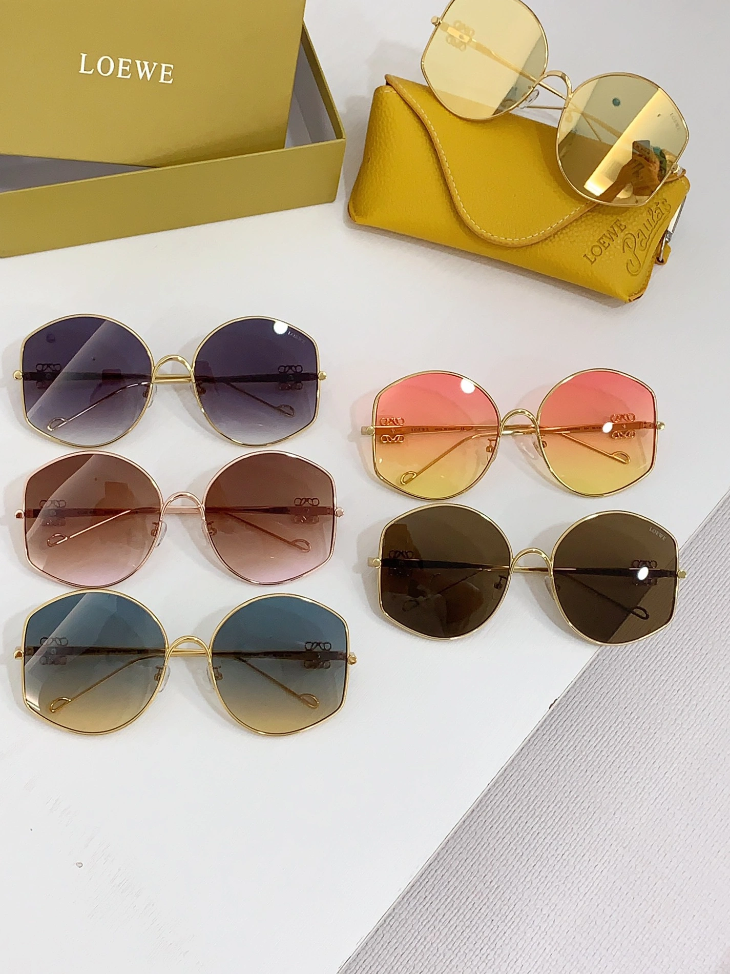 Compact 4761 LOEWE AAA Quality Sunglasses