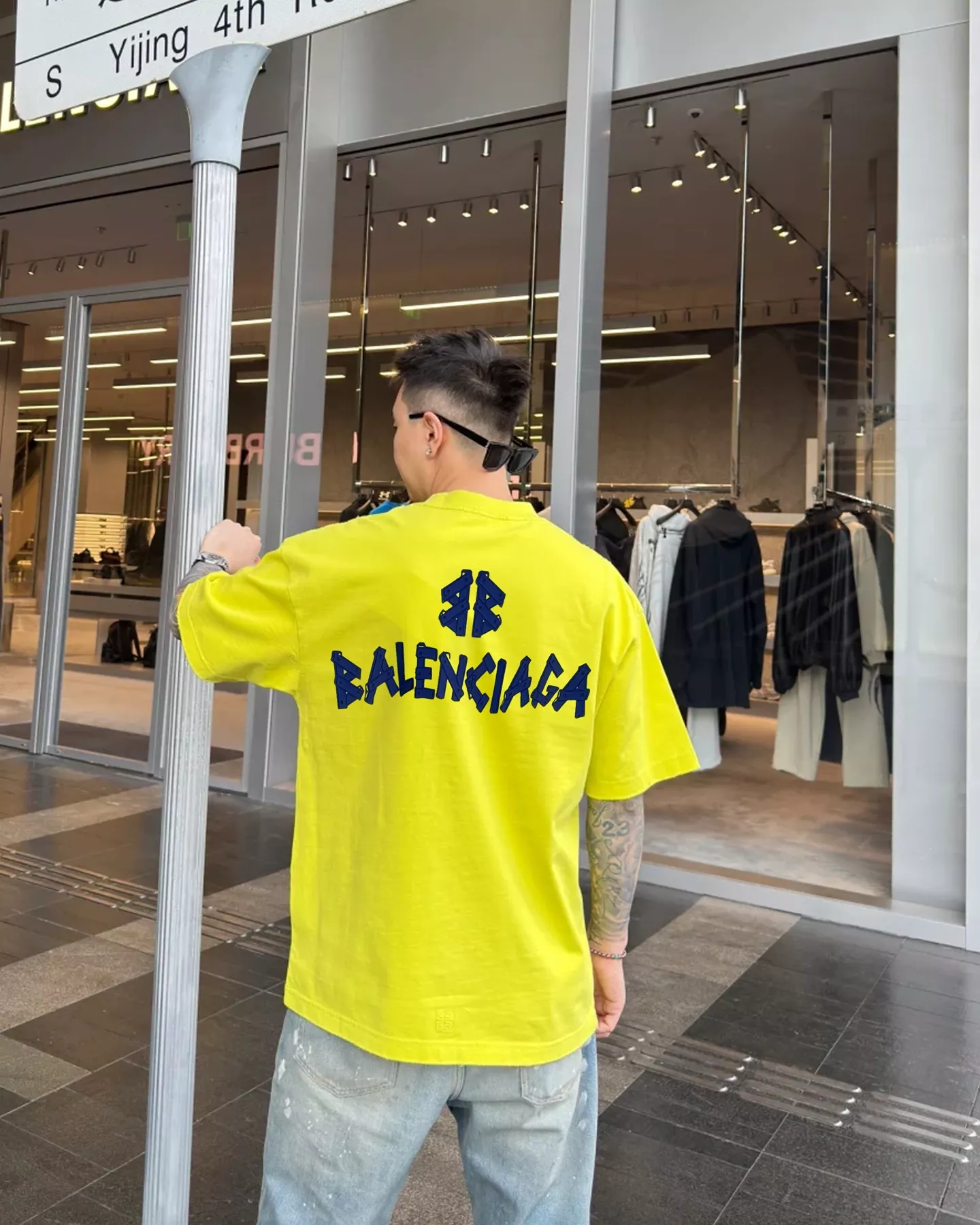 Compact 4787 Balenciaga T-Shirts Short Sleeved For Unisex