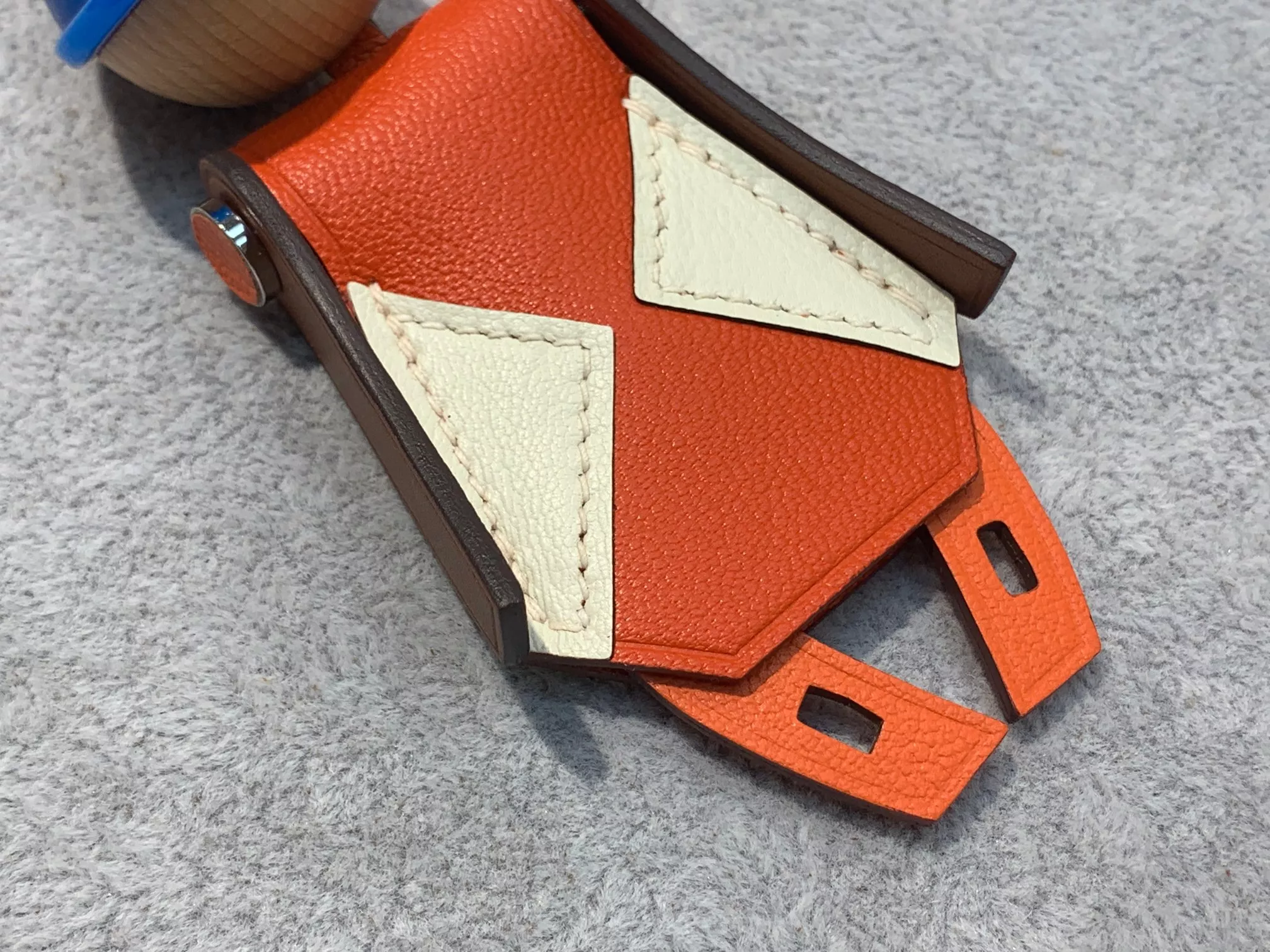 Compact 4900 Hermes Key Holder And Bag Buckle