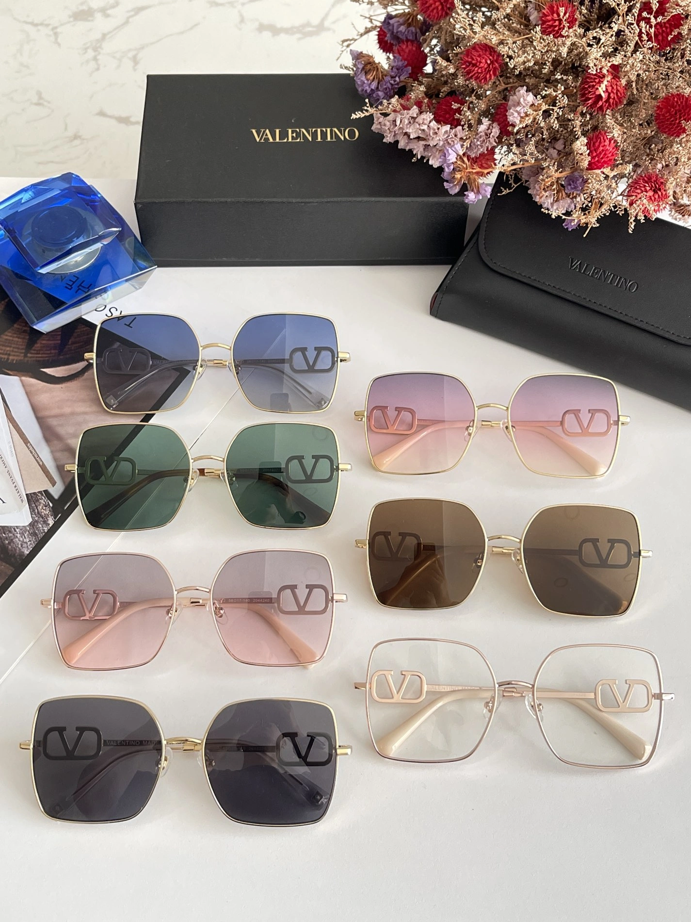 Compact 494 Valentino AAA Quality Sunglasses