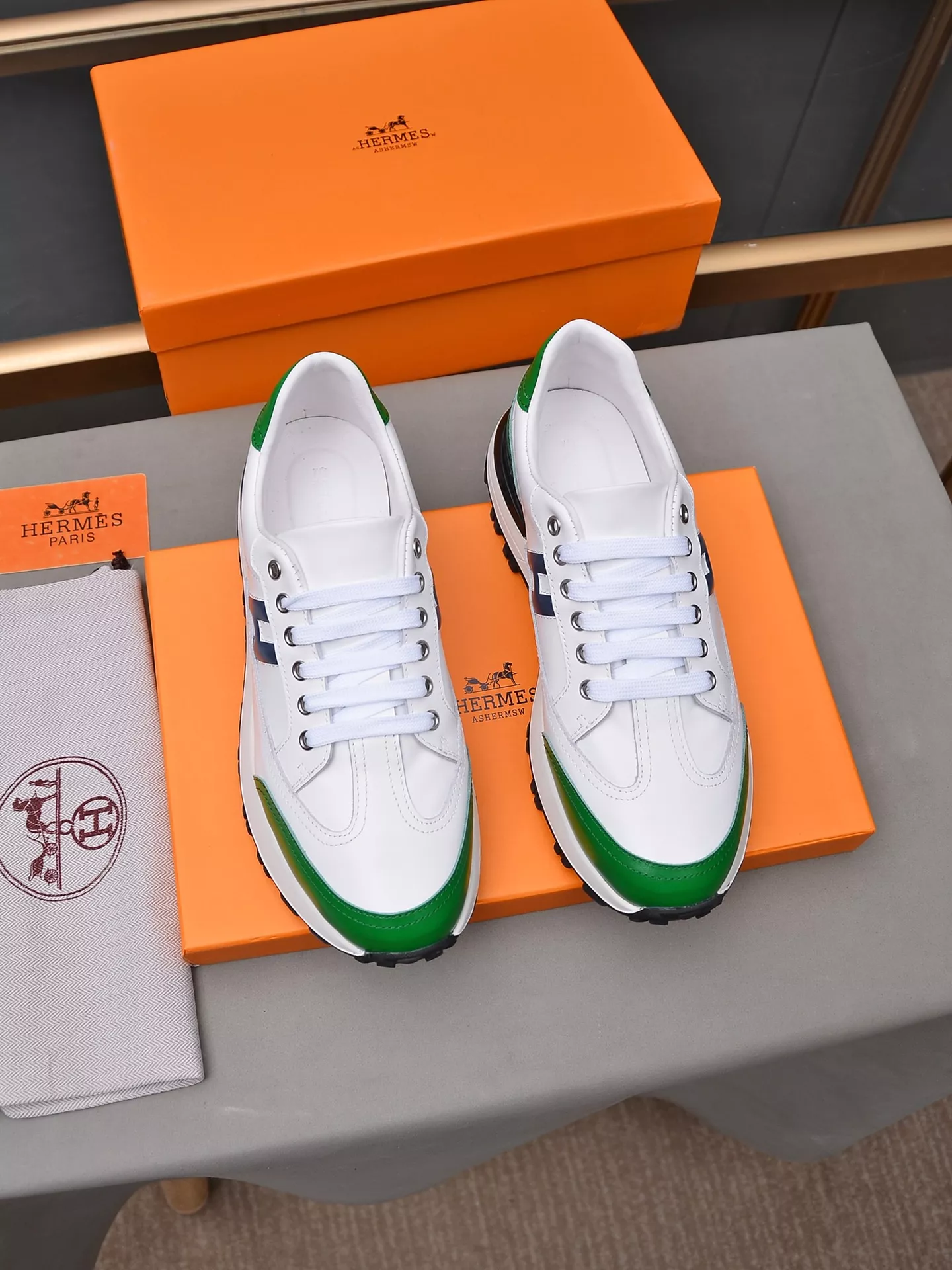 Compact 5042 Hermes Casual Shoes For Men