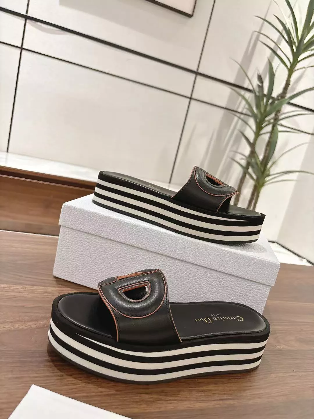 Compact 5223 Christian Dior Slippers For Women