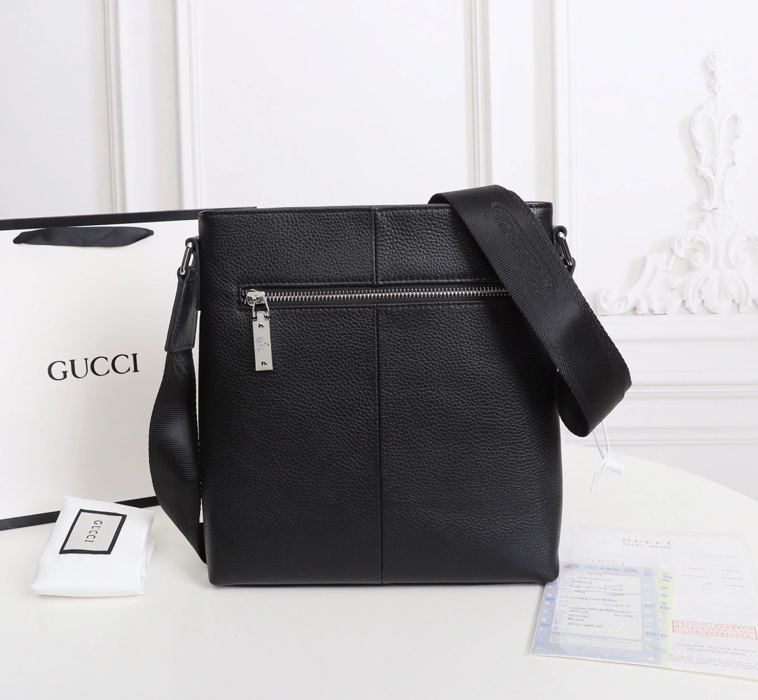 Compact 5224 Gucci AAA Man Messenger Bags