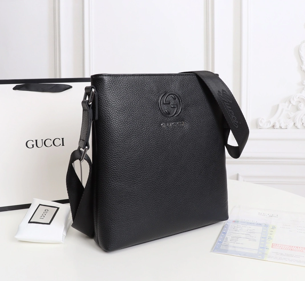 Compact 5224 Gucci AAA Man Messenger Bags