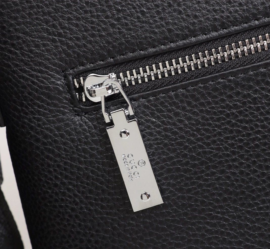 Compact 5224 Gucci AAA Man Messenger Bags