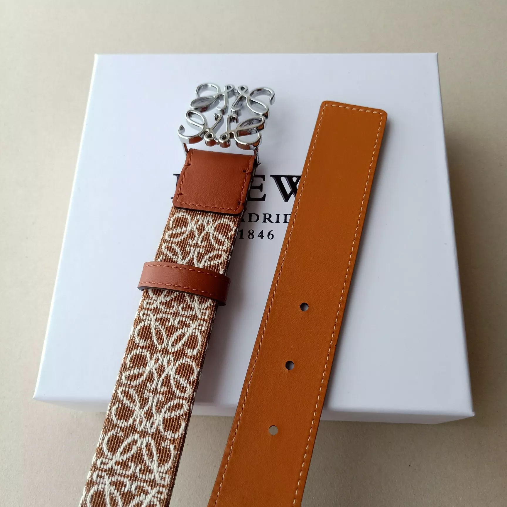 Compact 5268 LOEWE AAA Quality Belts In 3.2cm For Women