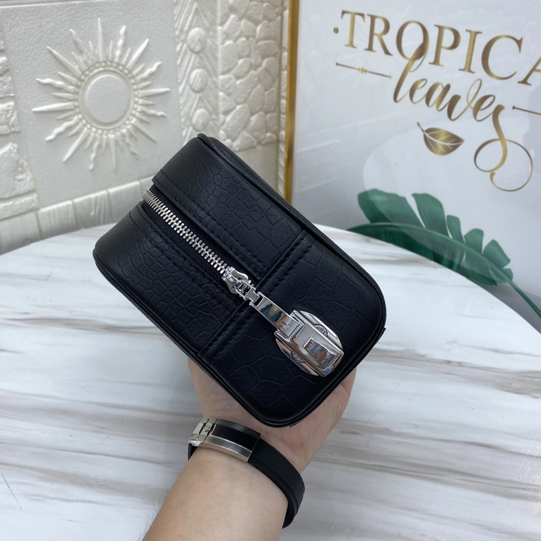 Compact 536 Prada AAA Man Wallets