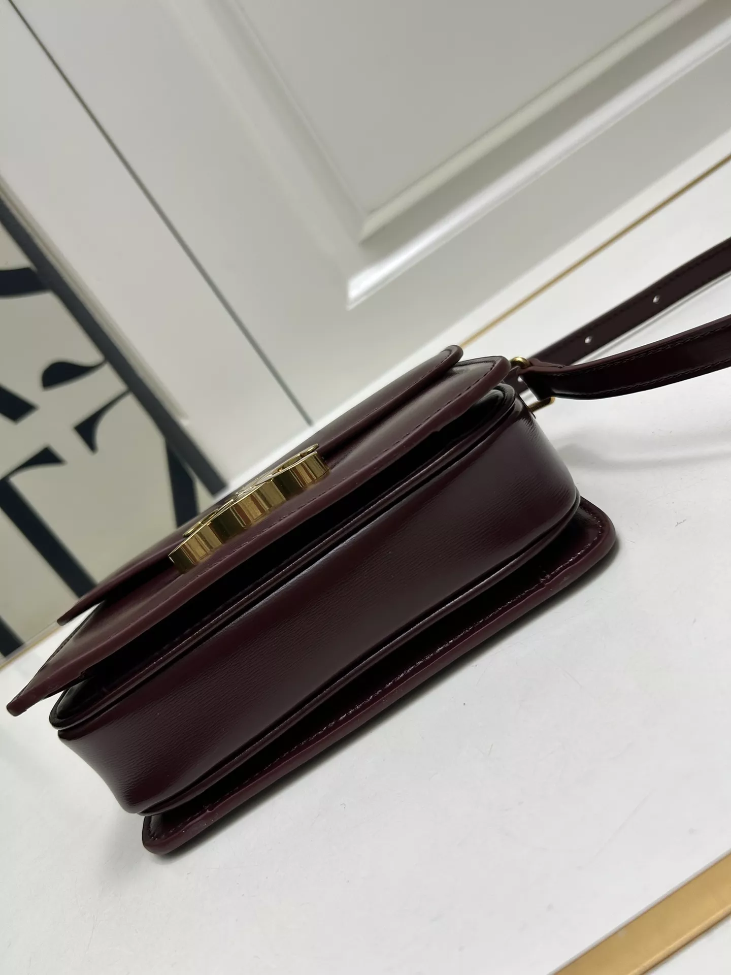 Compact 5387 Celine AAA Quality Messenger Bags For Women