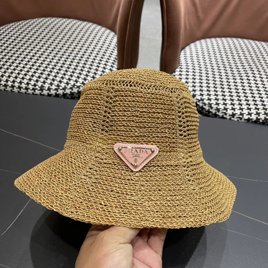 Compact 5442 Prada Caps