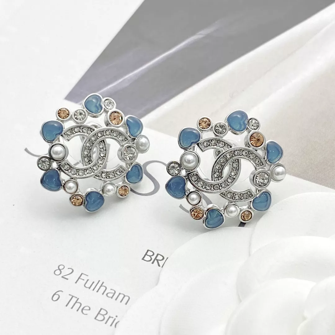 Compact 5475 Chanel Earrings For Women