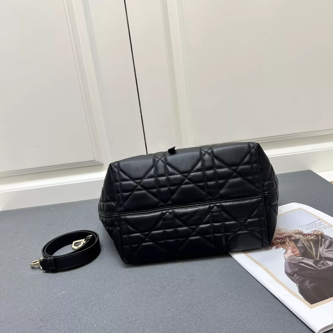 Compact 5504 Christian Dior AAA Quality Handbags For Women