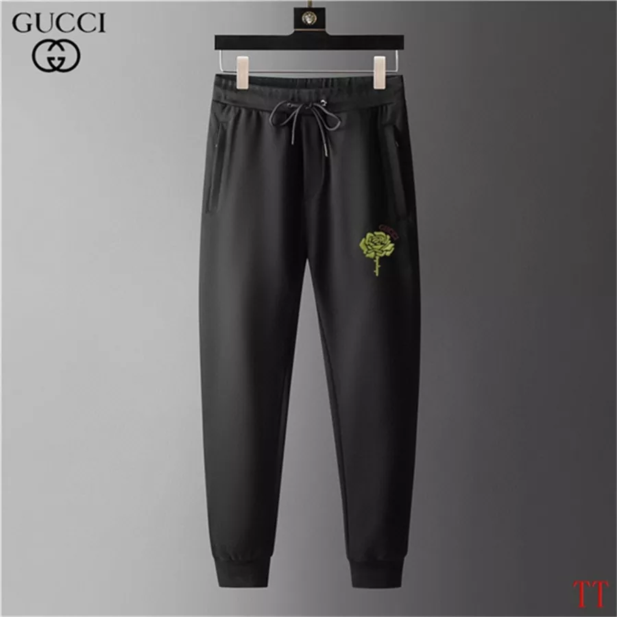 Compact 5526 Gucci Tracksuits Long Sleeved For Men