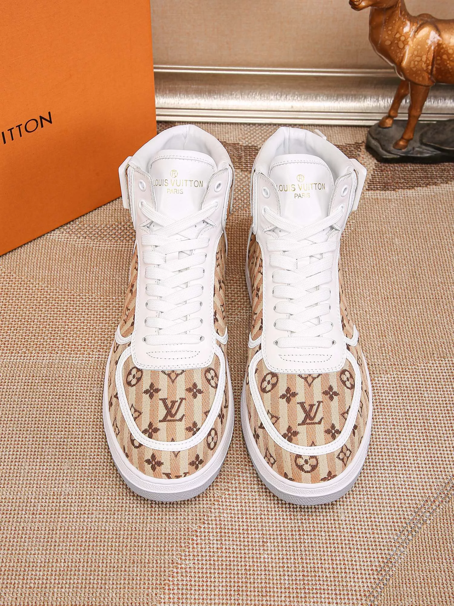 Compact 5720 Louis Vuitton High Tops Shoes For Men