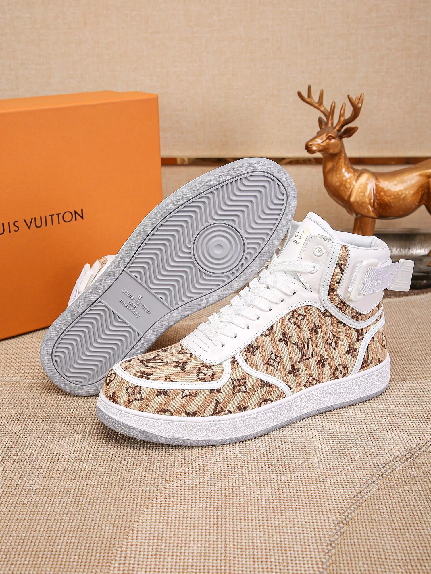 Compact 5720 Louis Vuitton High Tops Shoes For Men
