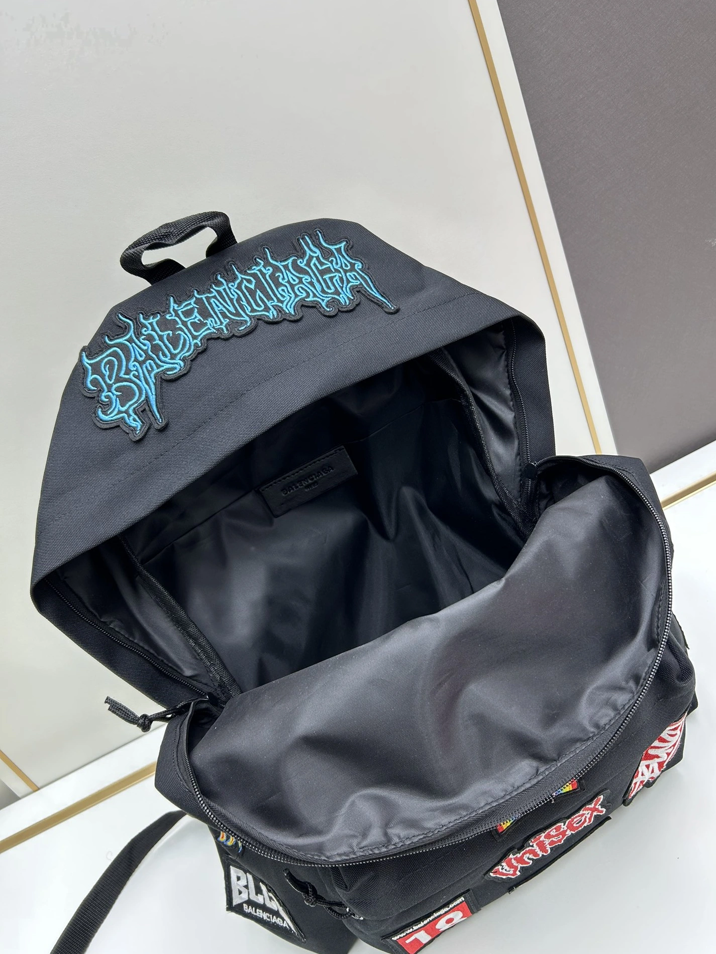 Compact 6094 Balenciaga AAA Man Backpacks