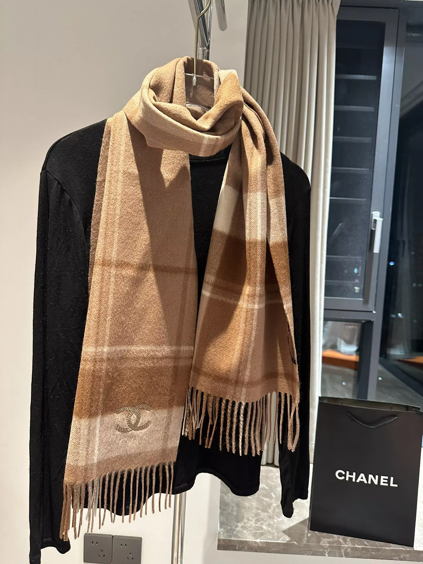 Compact 6613 Chanel Scarves For Women