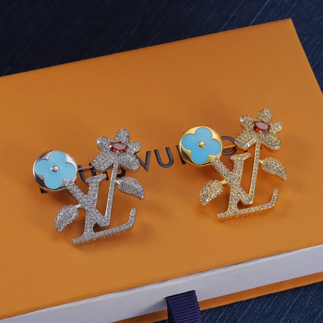Compact 6836 Louis Vuitton LV Brooches For Women