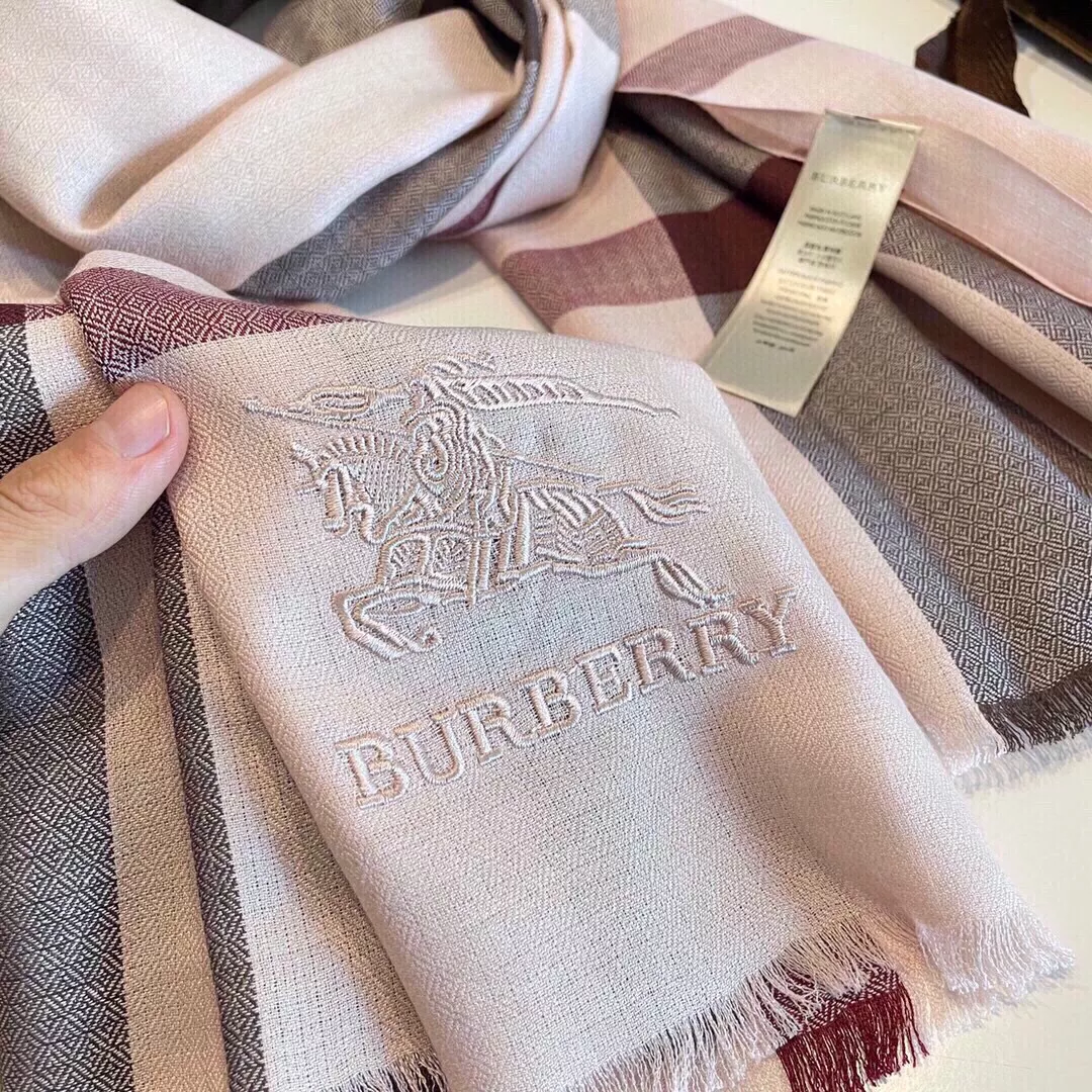 Compact 6953 Burberry Scarf For Women